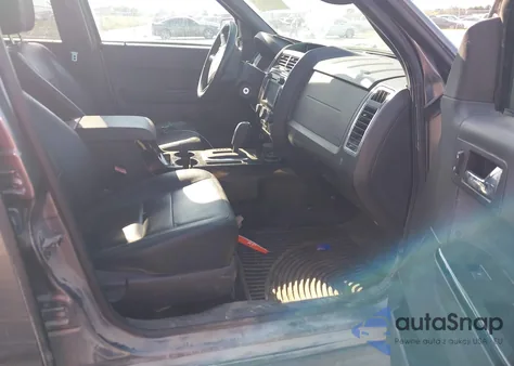 2010 Ford Escape Limited from USA, damaged, VIN 1FMCU9EG5AKB63272